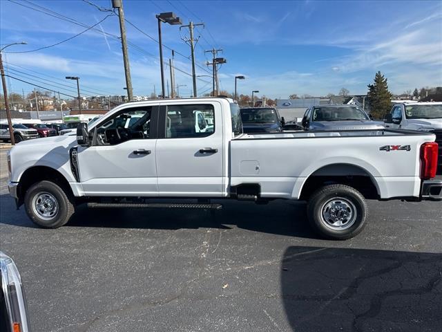 new 2024 Ford F-250 car, priced at $52,635