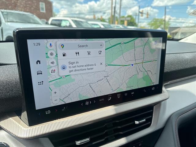 new 2025 Ford Explorer car, priced at $40,880