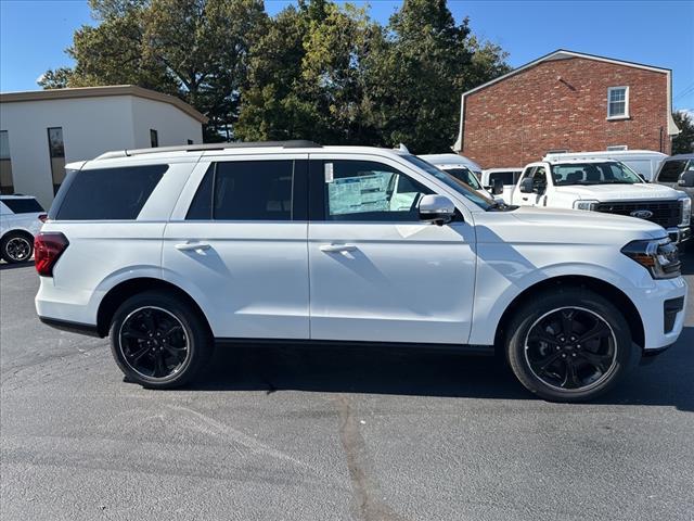 new 2024 Ford Expedition car, priced at $76,755