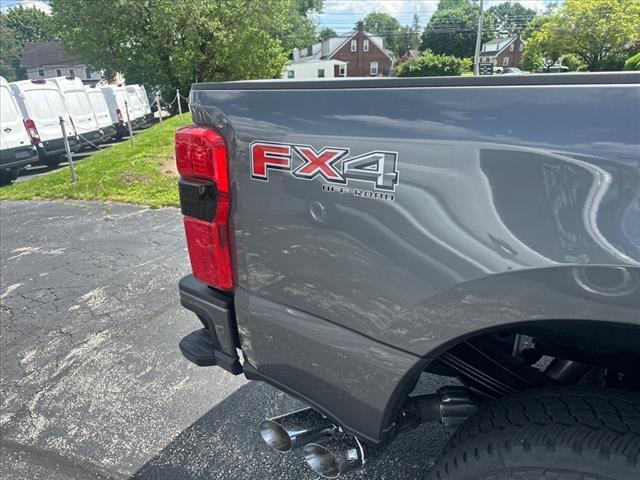 new 2025 Ford F-350 car, priced at $94,252