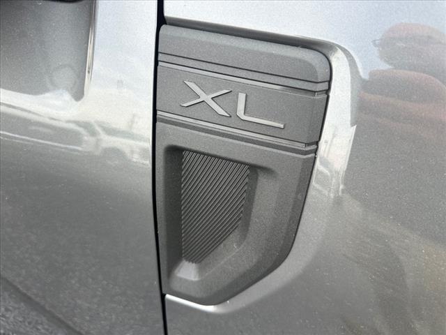 new 2025 Ford Maverick car, priced at $27,766