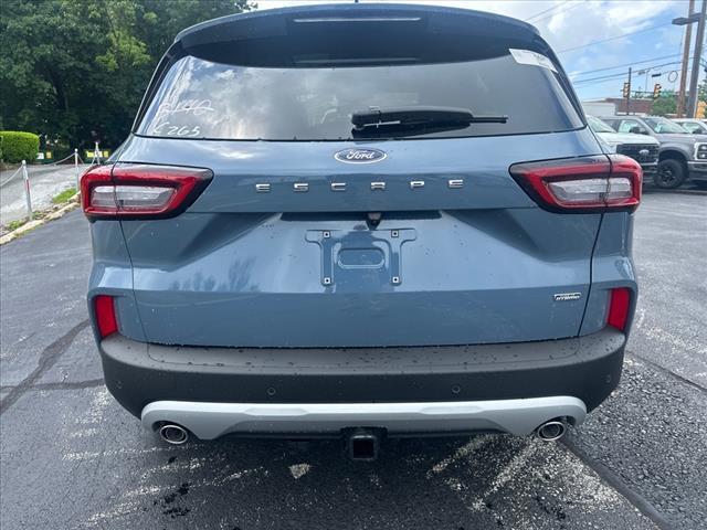 new 2025 Ford Escape PHEV car, priced at $39,190