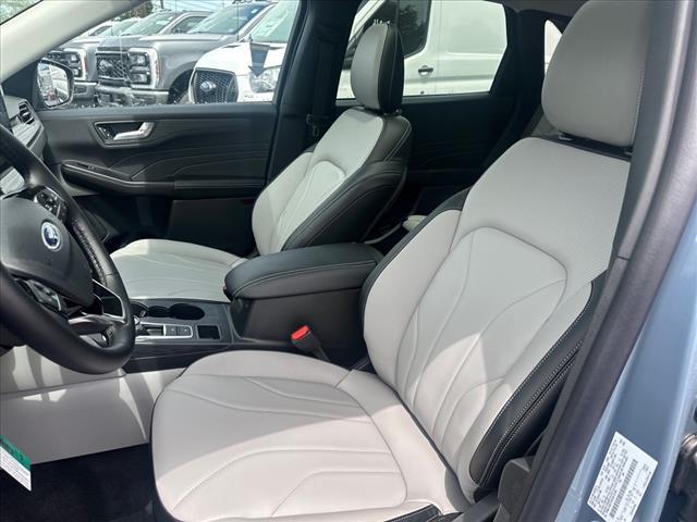 new 2025 Ford Escape PHEV car, priced at $39,190