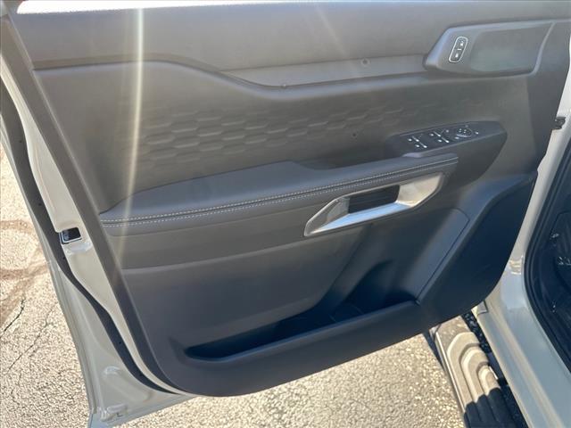 new 2025 Ford Ranger car, priced at $40,354
