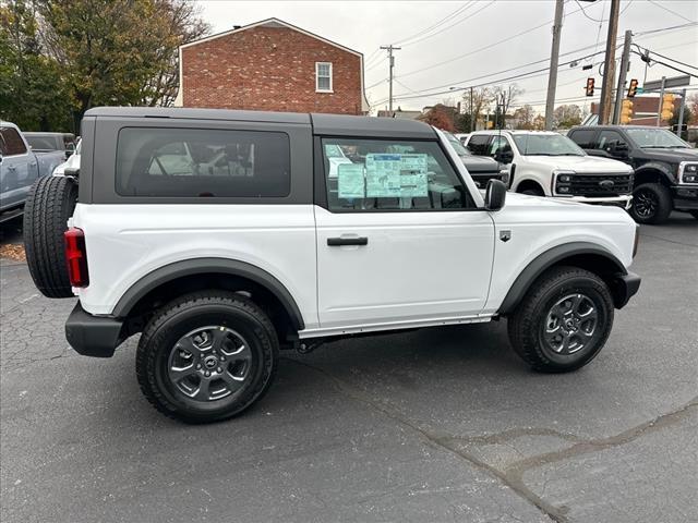 new 2024 Ford Bronco car, priced at $44,165