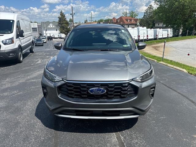 new 2025 Ford Escape car, priced at $34,190