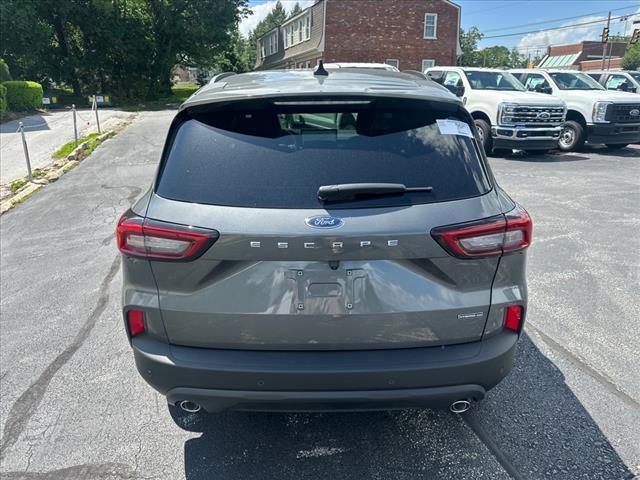 new 2025 Ford Escape car, priced at $34,190