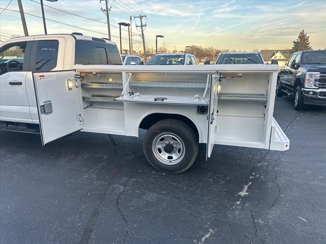 new 2024 Ford F-350 car, priced at $74,995