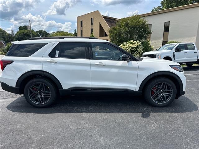 new 2025 Ford Explorer car, priced at $59,568