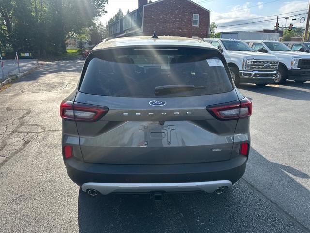 new 2025 Ford Escape car, priced at $39,190