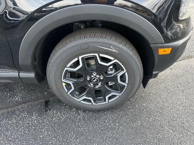 new 2025 Ford Bronco Sport car, priced at $39,275