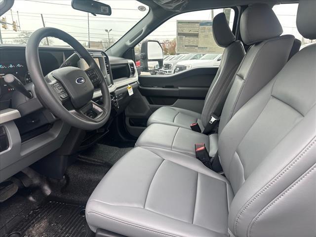 new 2025 Ford F-250 car, priced at $52,193