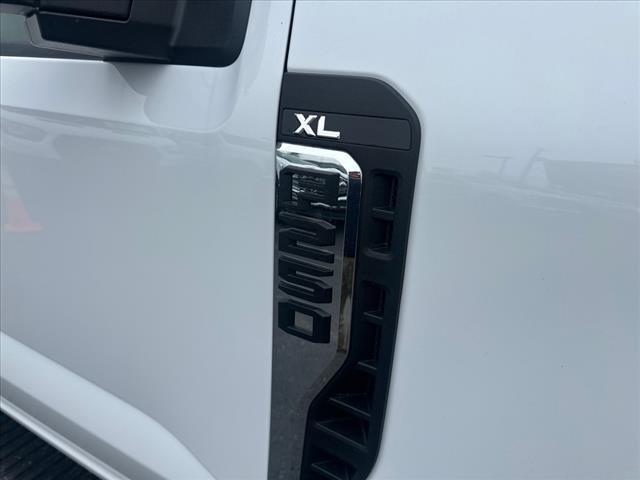 new 2025 Ford F-250 car, priced at $50,693