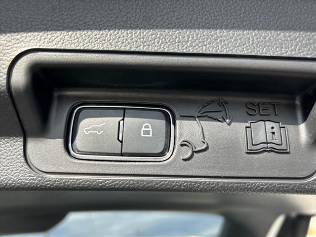 used 2023 Ford Explorer car, priced at $32,995