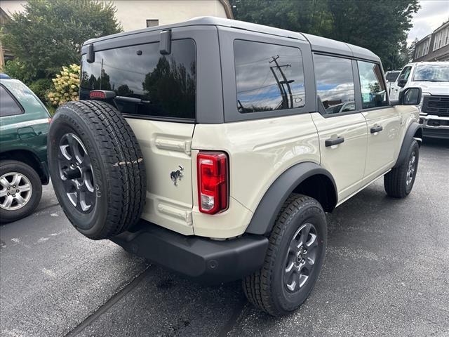 new 2025 Ford Bronco car, priced at $46,924