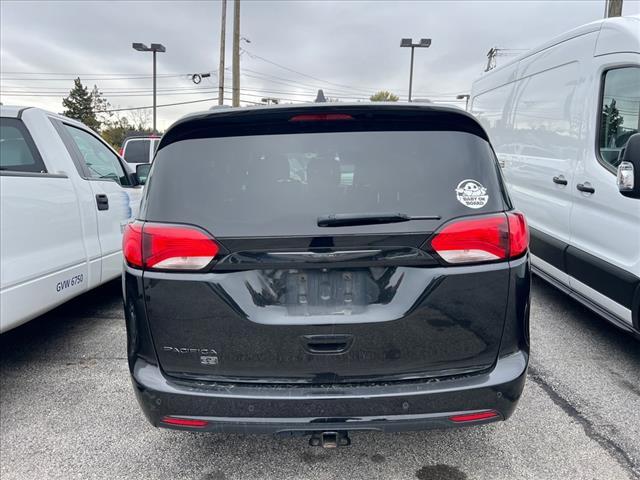 used 2020 Chrysler Pacifica car, priced at $24,795