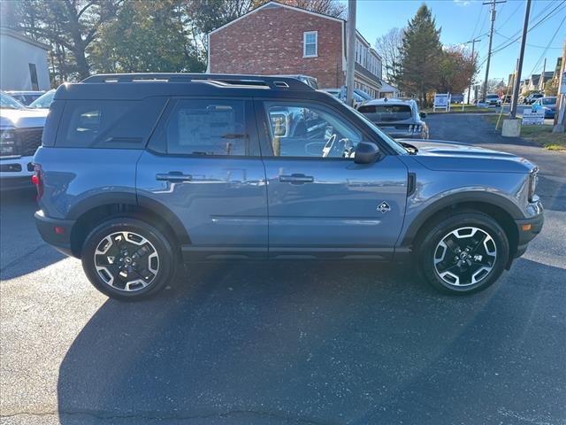 new 2024 Ford Bronco Sport car, priced at $35,098