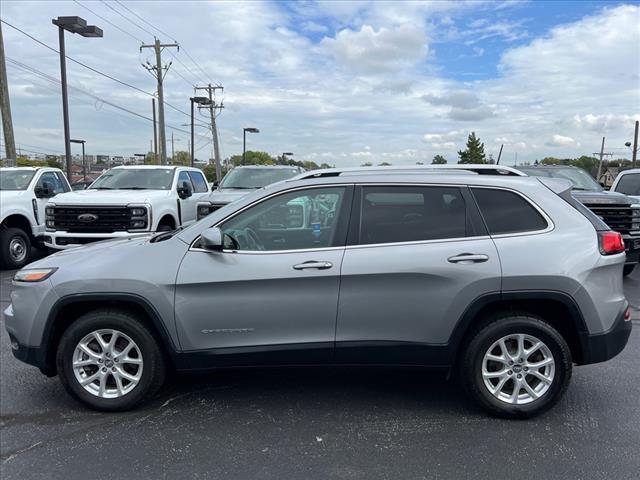 used 2017 Jeep Cherokee car, priced at $15,995