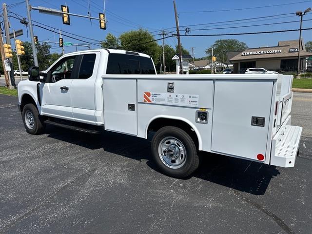 new 2025 Ford F-350 car, priced at $74,995