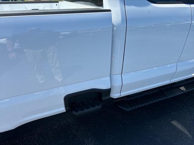 new 2025 Ford F-250 car, priced at $52,193