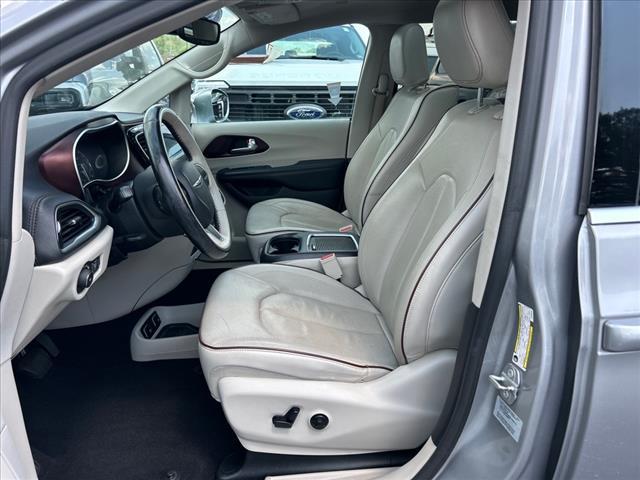 used 2017 Chrysler Pacifica car, priced at $15,995