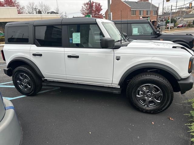 new 2024 Ford Bronco car, priced at $48,680