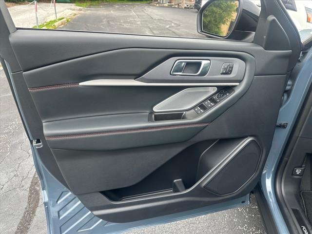 new 2025 Ford Explorer car, priced at $59,319