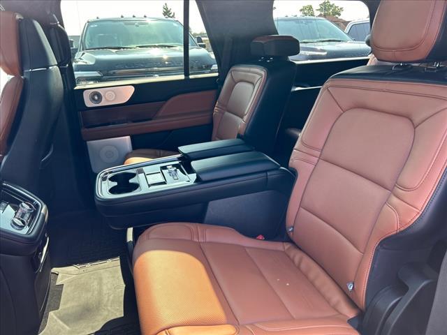 used 2020 Lincoln Navigator car, priced at $50,995