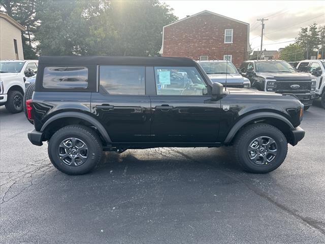 new 2024 Ford Bronco car, priced at $44,155