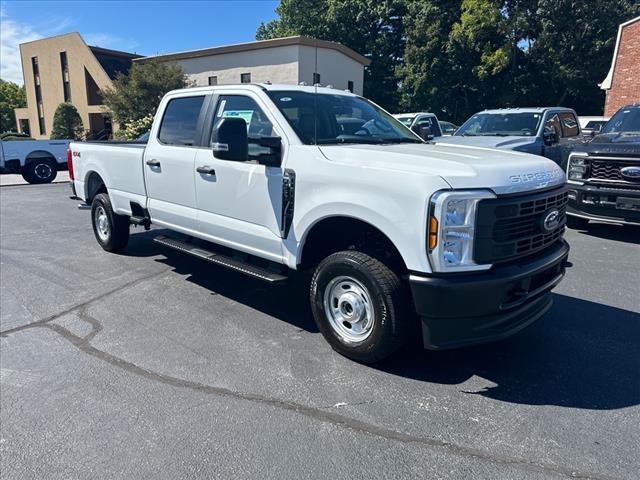 new 2024 Ford F-350 car, priced at $54,560