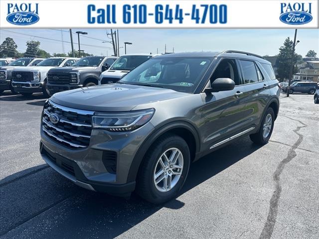 new 2025 Ford Explorer car, priced at $40,340
