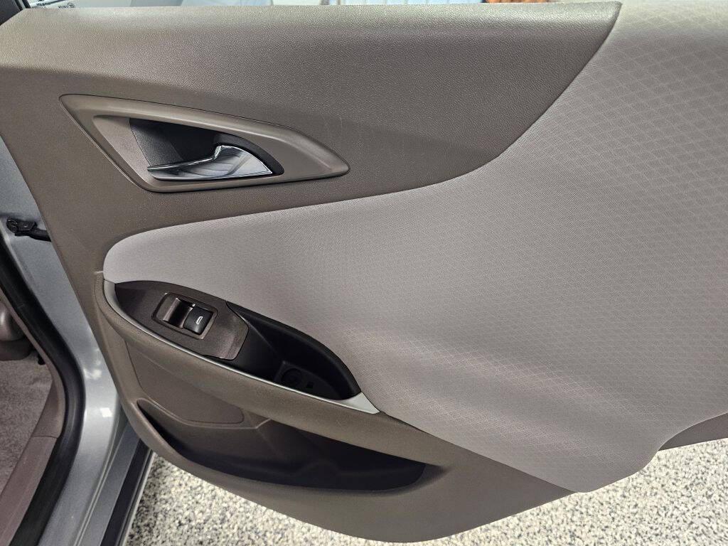 used 2024 Chevrolet Malibu car, priced at $16,995