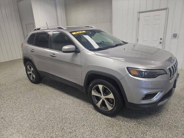 used 2019 Jeep Cherokee car, priced at $18,995
