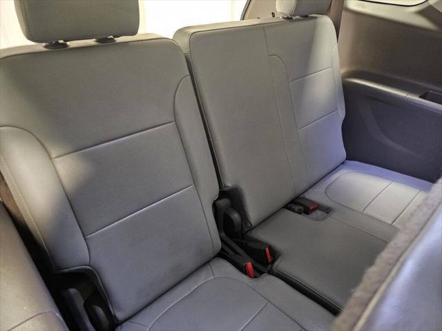 used 2018 Chevrolet Traverse car, priced at $14,995