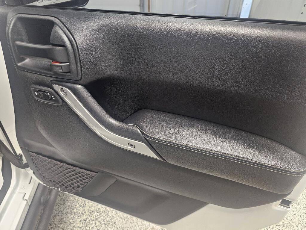 used 2017 Jeep Wrangler Unlimited car, priced at $22,995