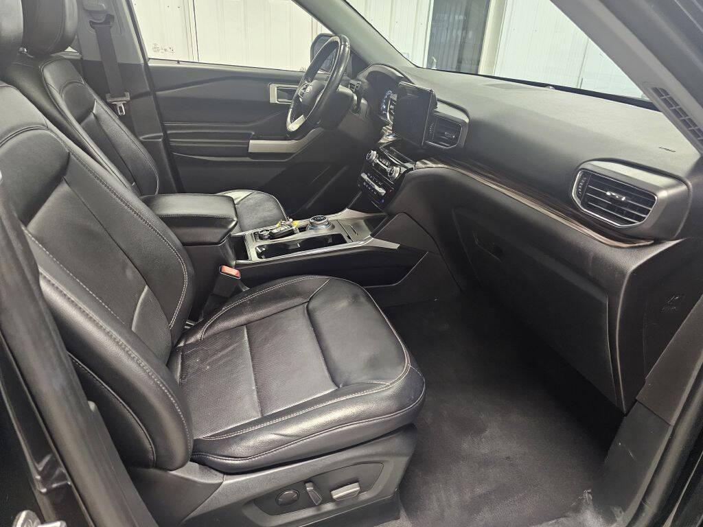 used 2021 Ford Explorer car, priced at $27,995