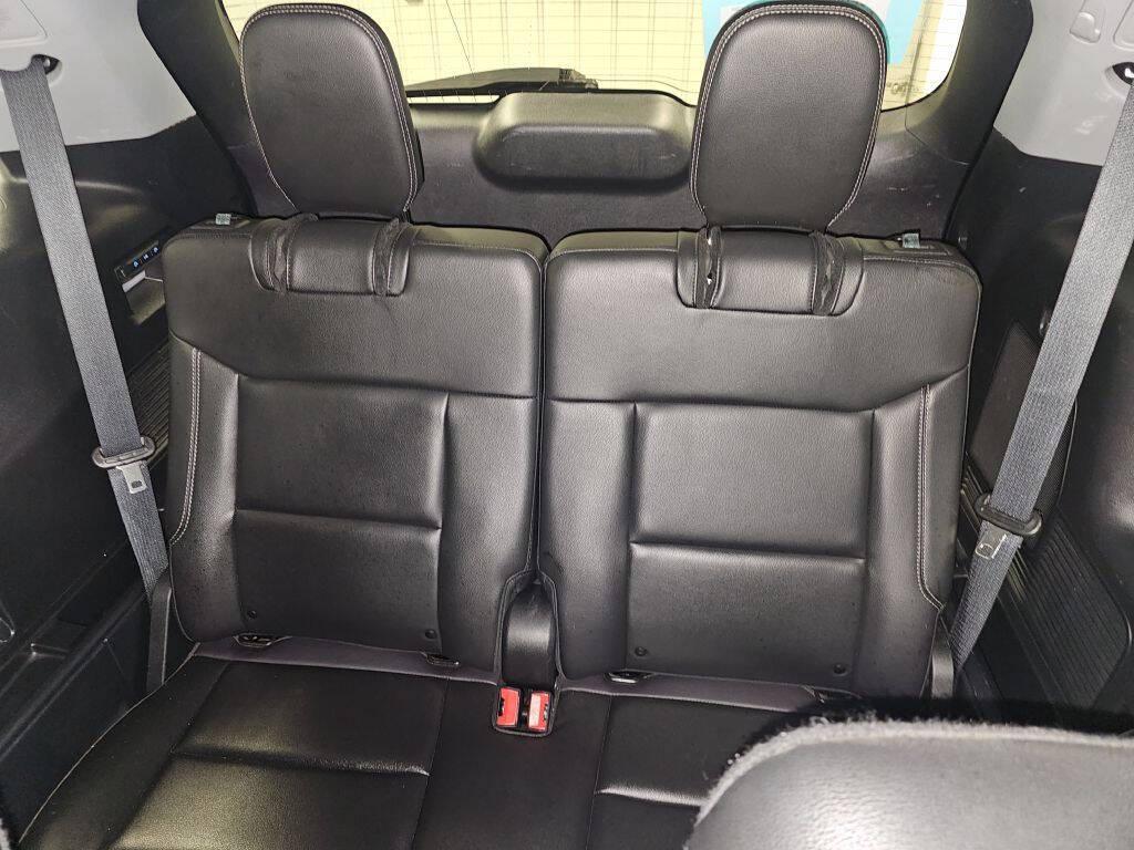 used 2022 Ford Explorer car, priced at $29,995