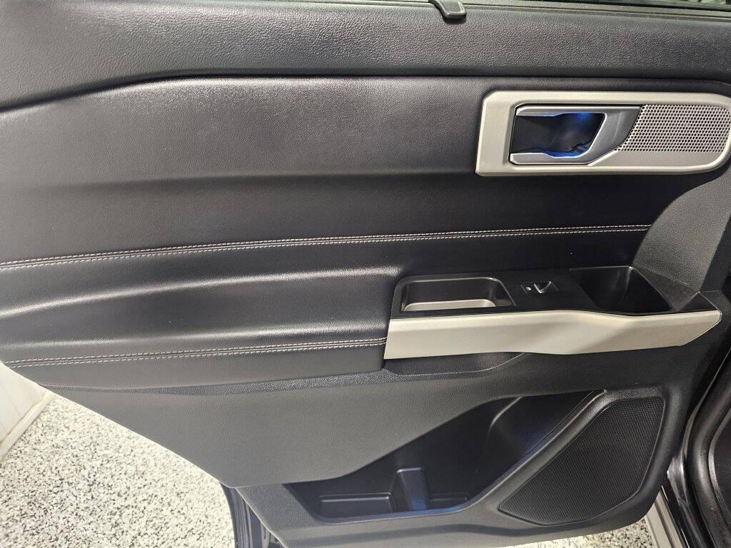 used 2022 Ford Explorer car, priced at $29,995