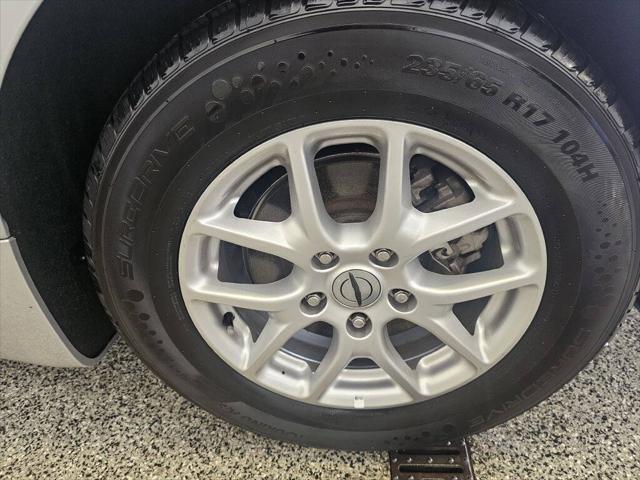used 2023 Chrysler Pacifica car, priced at $23,995