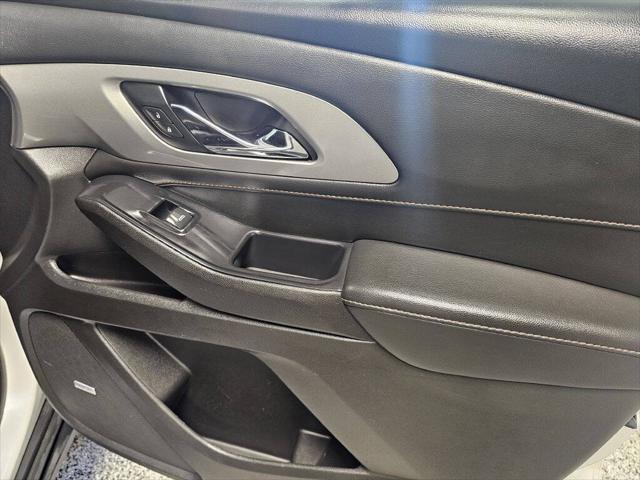used 2021 Chevrolet Traverse car, priced at $29,995