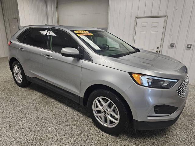 used 2024 Ford Edge car, priced at $24,995