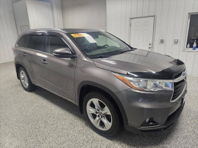 used 2016 Toyota Highlander car, priced at $21,995