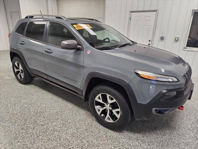 used 2015 Jeep Cherokee car, priced at $13,995