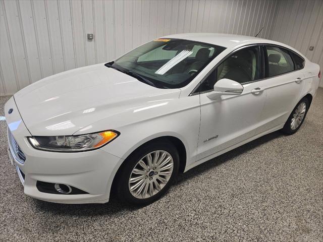 used 2014 Ford Fusion Hybrid car