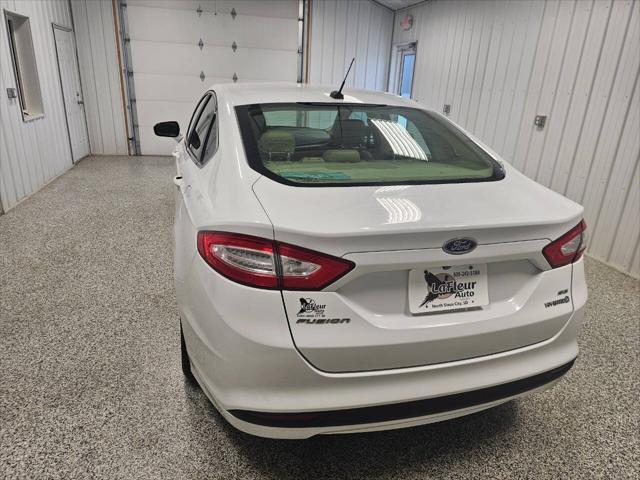 used 2014 Ford Fusion Hybrid car