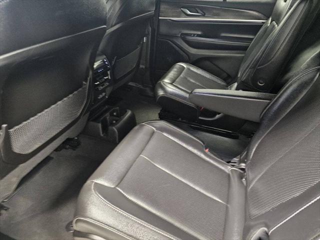 used 2024 Jeep Grand Cherokee L car, priced at $37,995