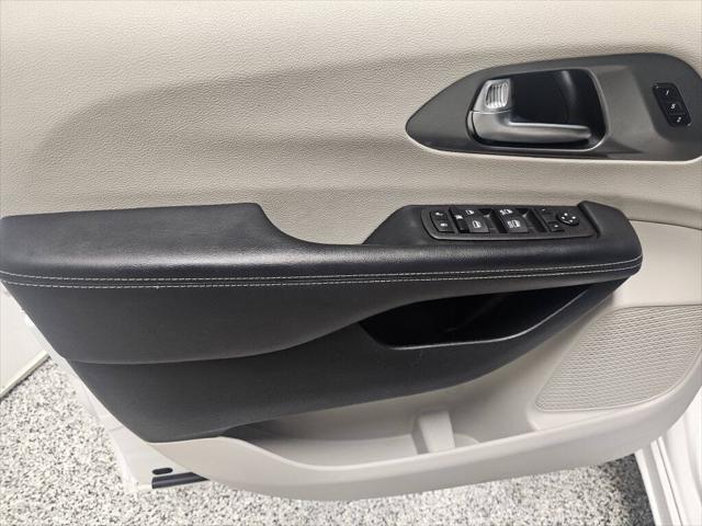 used 2023 Chrysler Pacifica car, priced at $23,995