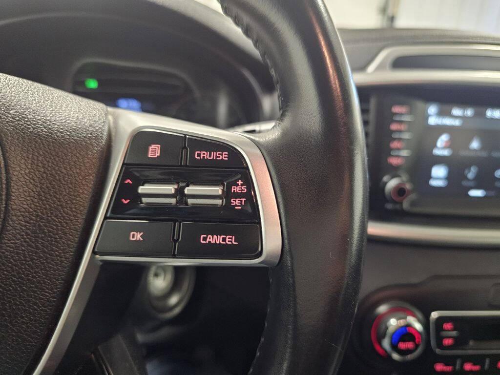 used 2020 Kia Sorento car, priced at $16,995