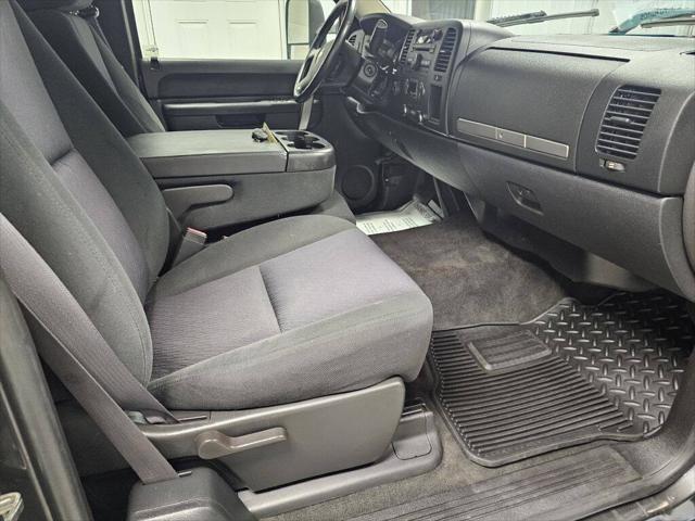 used 2011 Chevrolet Silverado 2500 car, priced at $15,995