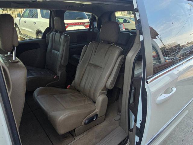 used 2013 Chrysler Town & Country car, priced at $5,995